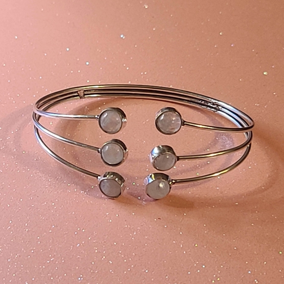 NWT Moonstone Sterling Silver Plated Bracelet - Picture 1 of 10